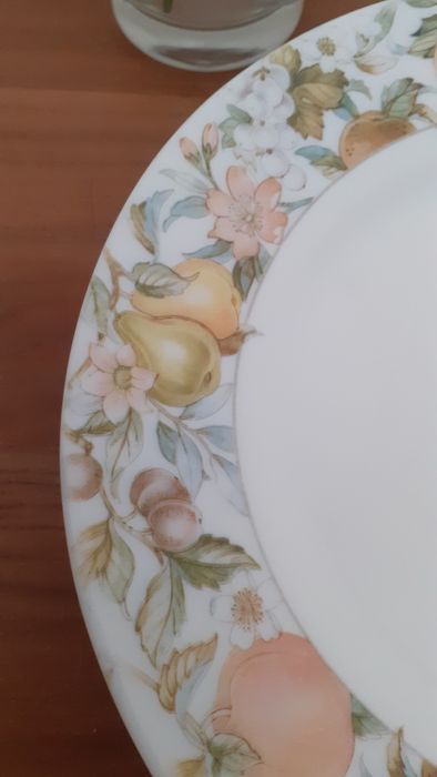 Conjunto pratos de refeição rasos