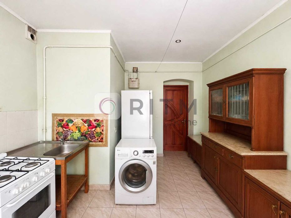 Продаж 2-к квартири 50 м² у м. Винники — під ЖИТЛО або БІЗНЕС!