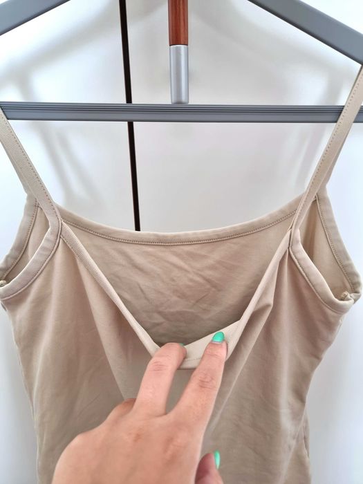 Top bege de alças, tamanho XS/S
