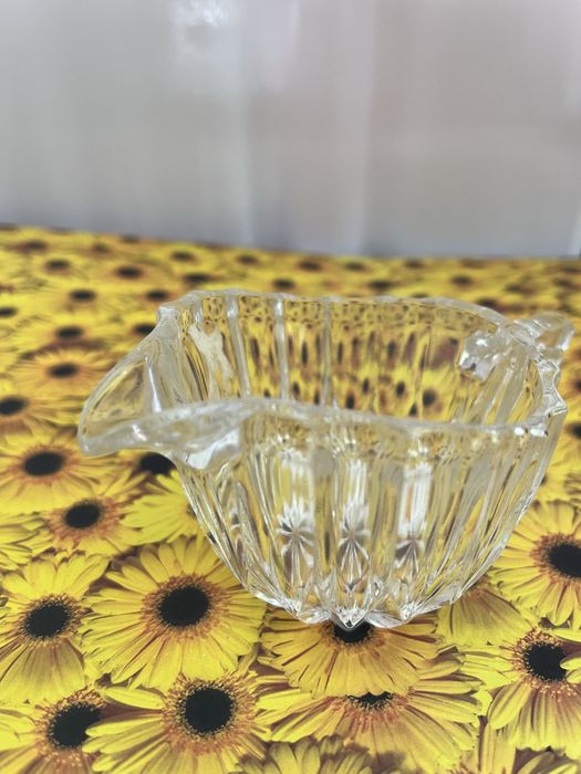Conjunto Conjunto leiteira e açucareiro aberto de cristal vintage.
