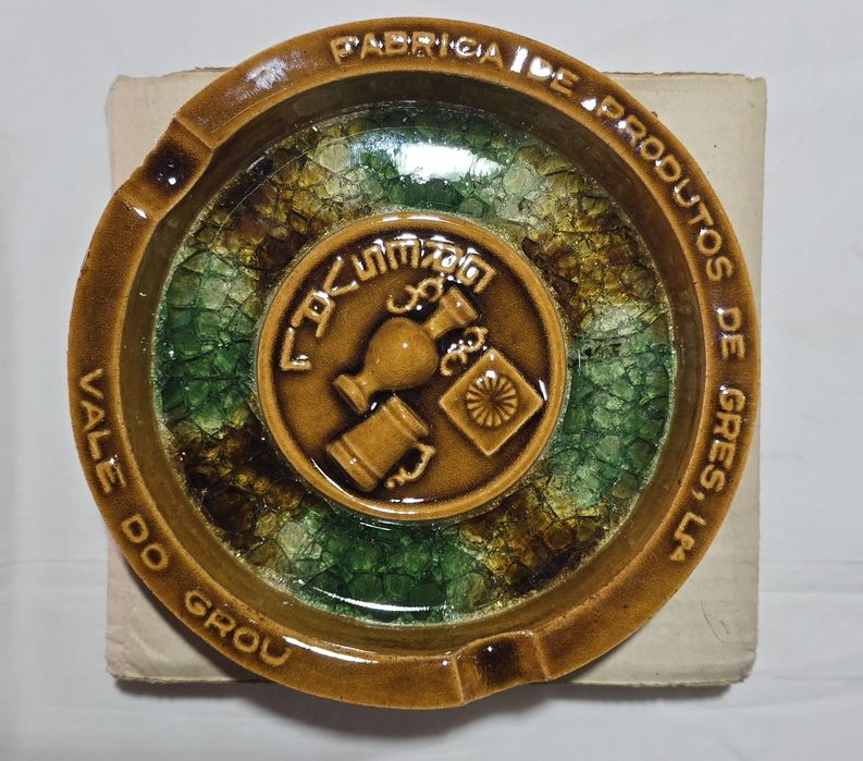 Cinzeiro Vintage - Vale de Grou