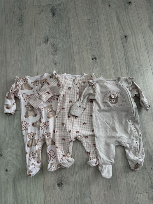 Набір піжам-комбінезонів next 56см