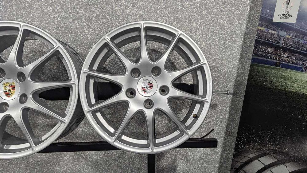 Різноширокі Диски Porche Panamera S 5/130 R18 9J/8J ET53/59 dia71.6mm