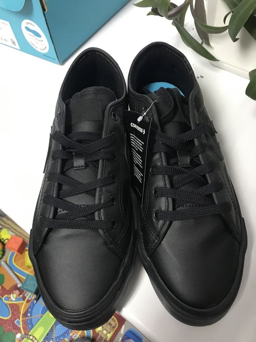 Продам чоловічі converse