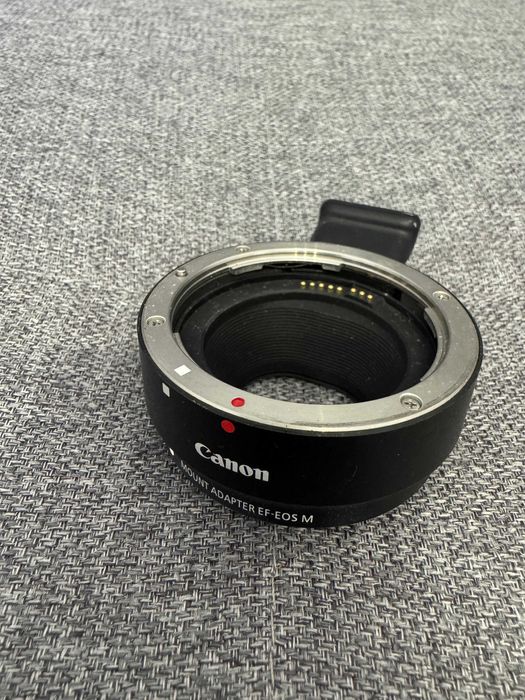 Oryginalny Adapter Canon EF-EOS M