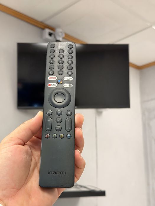 Smart TV Xiaomi 32" – Completa + Suporte Articulado