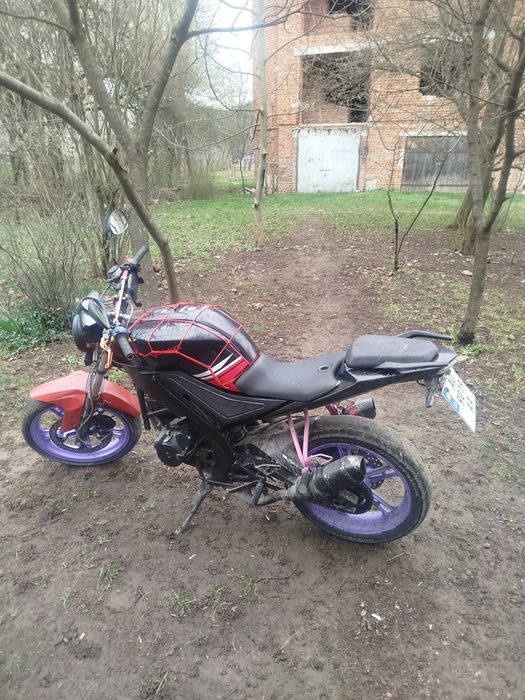 Мотоцикл Viper r1