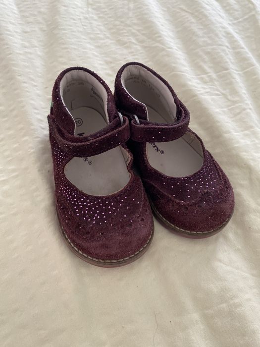 Sapatinhos roxos kickers - eur 20