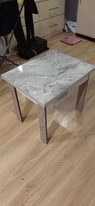 Кавовий столик універсальний тільки сьогодні