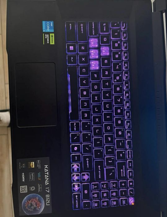 Laptop MSI katana