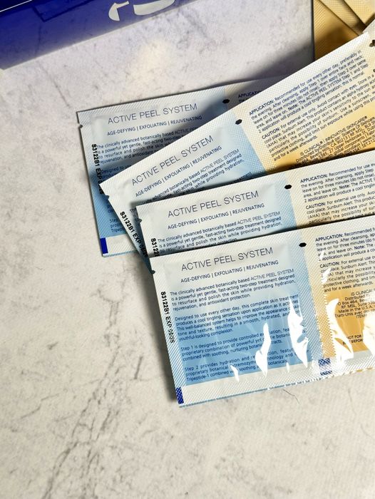 iS Clinical Active Peel System, активна пілінгова система