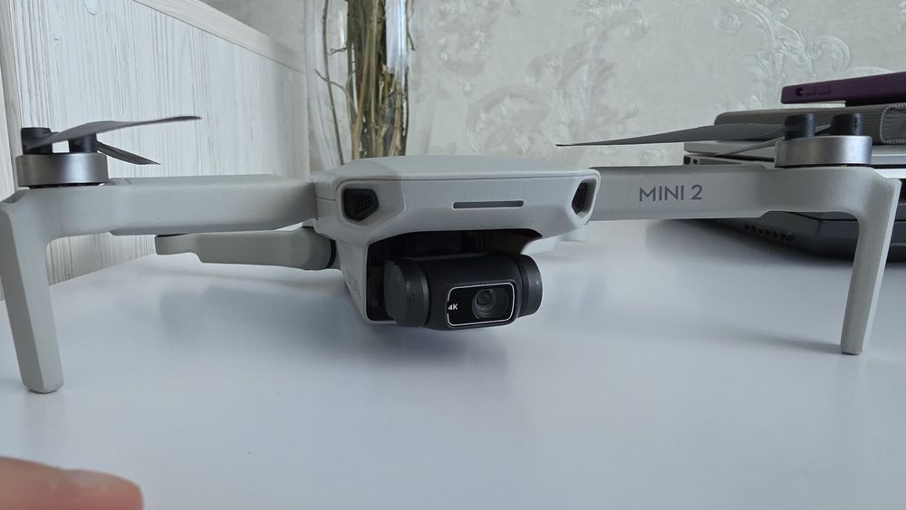 Дрон квадрокоптер DJI mini 2