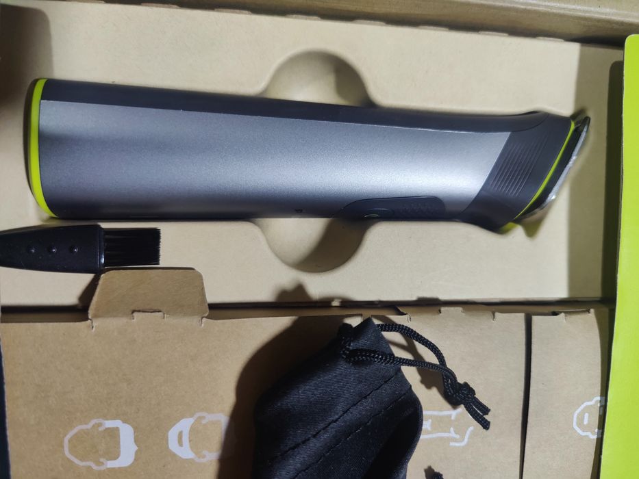 Універсальний тример Philips серії 7000