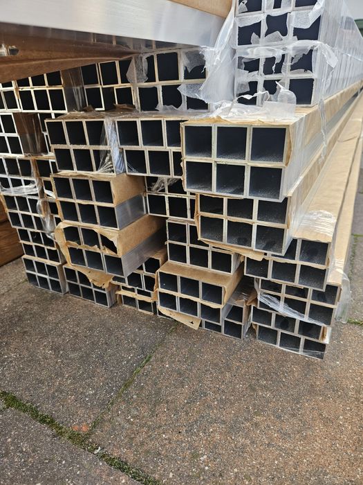 Profil/legar aluminiowy 30x30x4000 mm pod deski tarasowe ilość 100 szt