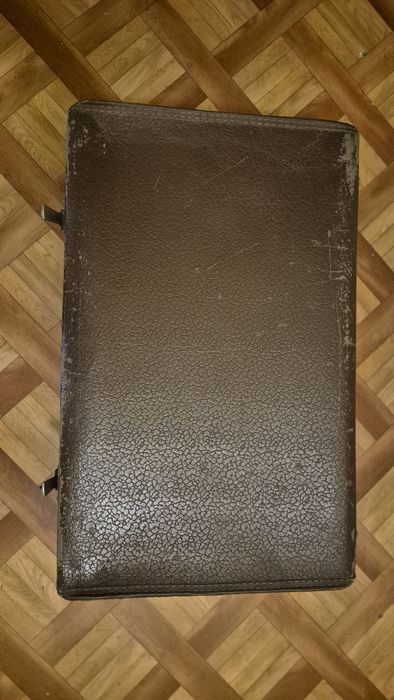Walizka 50 lata vintage