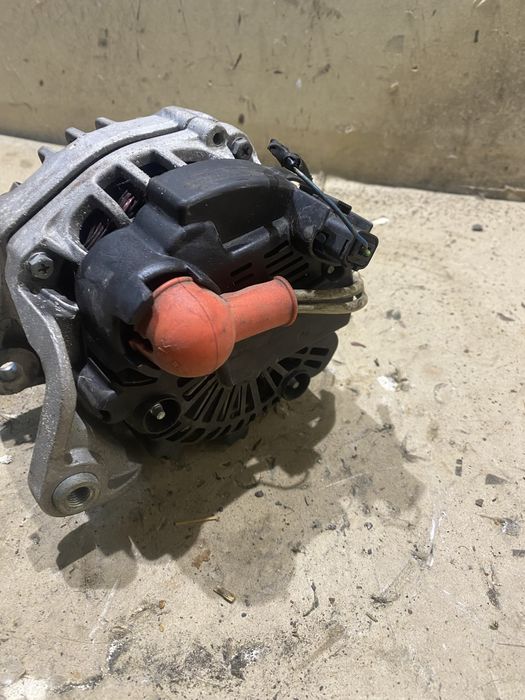 Alternator Nissan note e11 1.4