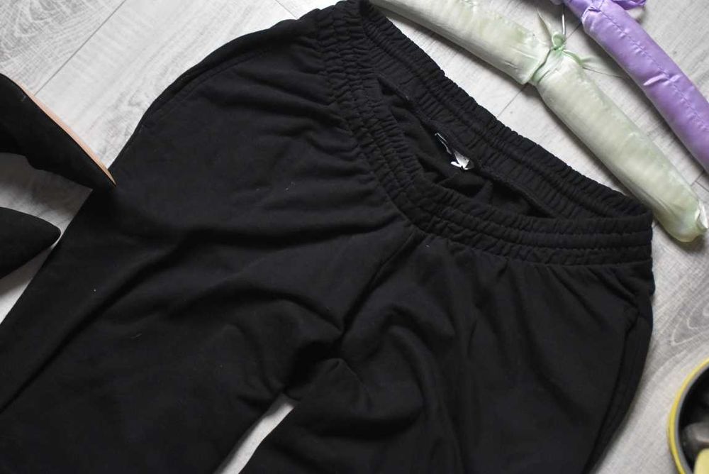 *Asos* spodnie dresowe dresy czarne gumki nogawki_38