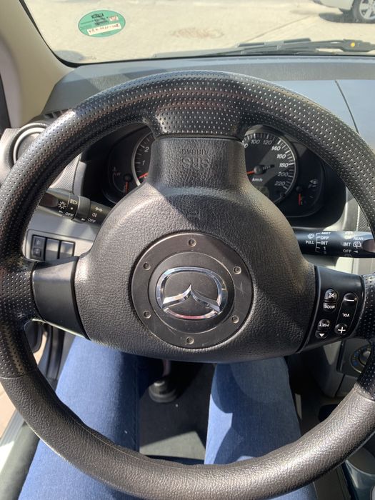 Mazda 2 , 2005 р, робот автомат 1.4 бензин