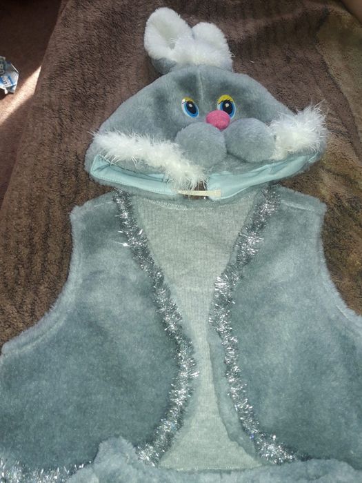 Продам новогодний костюм