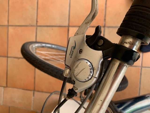 Bicicleta BTT 26" – Giant & Shimano – Boa para cidade/trilhos leves