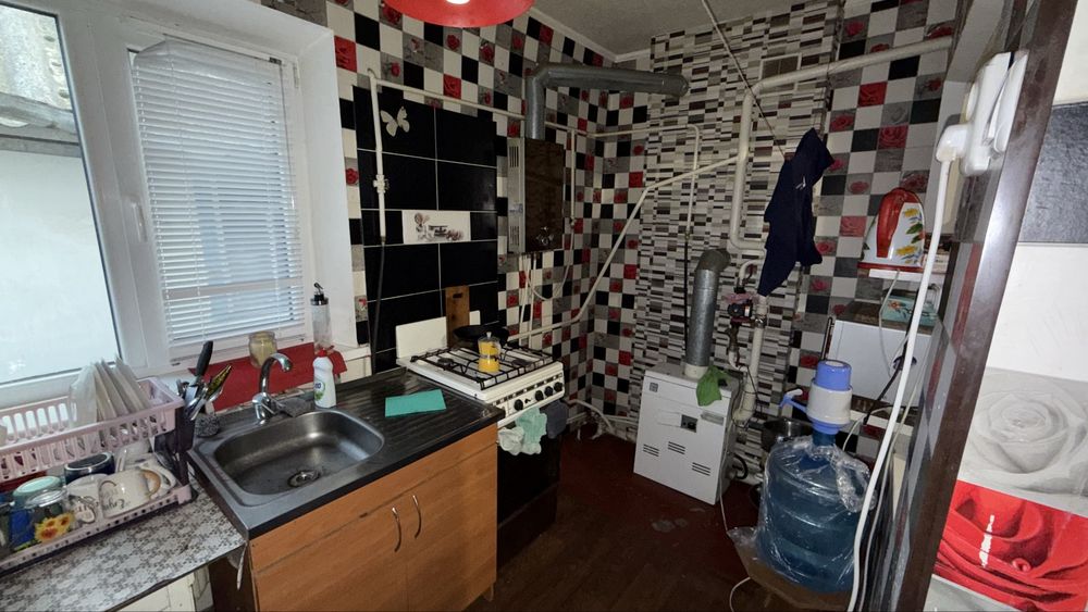 Продам будинок Синельникове 18 000$