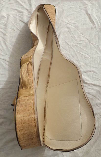 Saco almofadado de guitarra clássica de cortiça