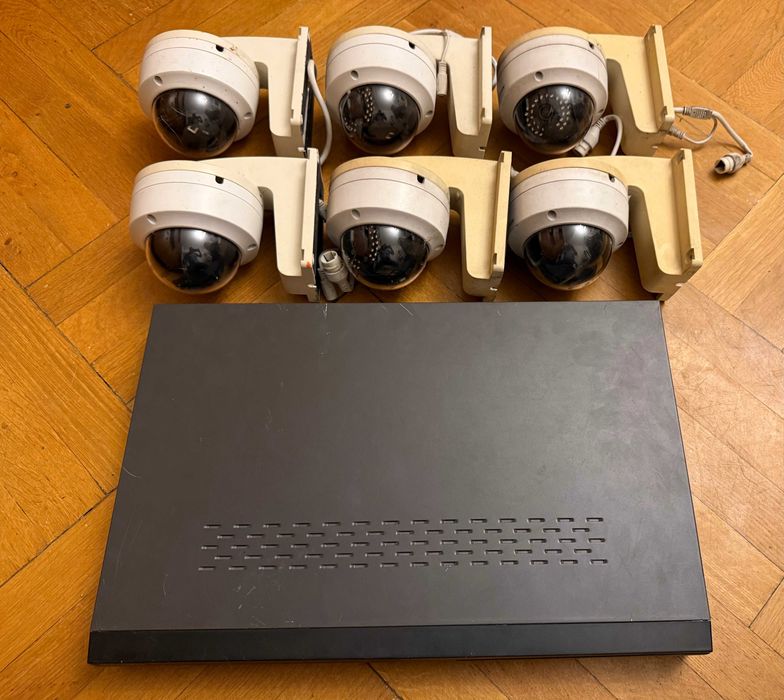 HikVision - gotowy zestaw do monitoringu - Rejestrator + 6 kamer