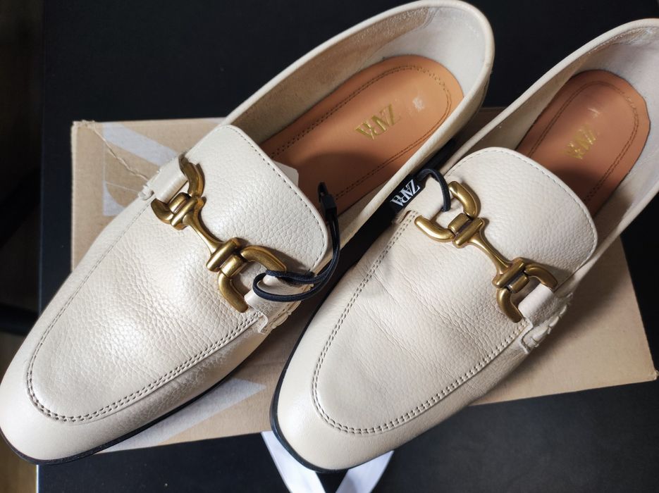 Лофери Zara шкіряні