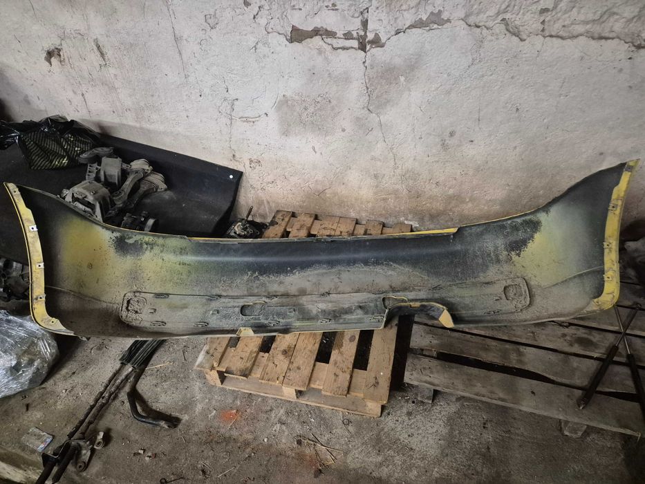 audi s3 8l zderzak tył srebrny żółty