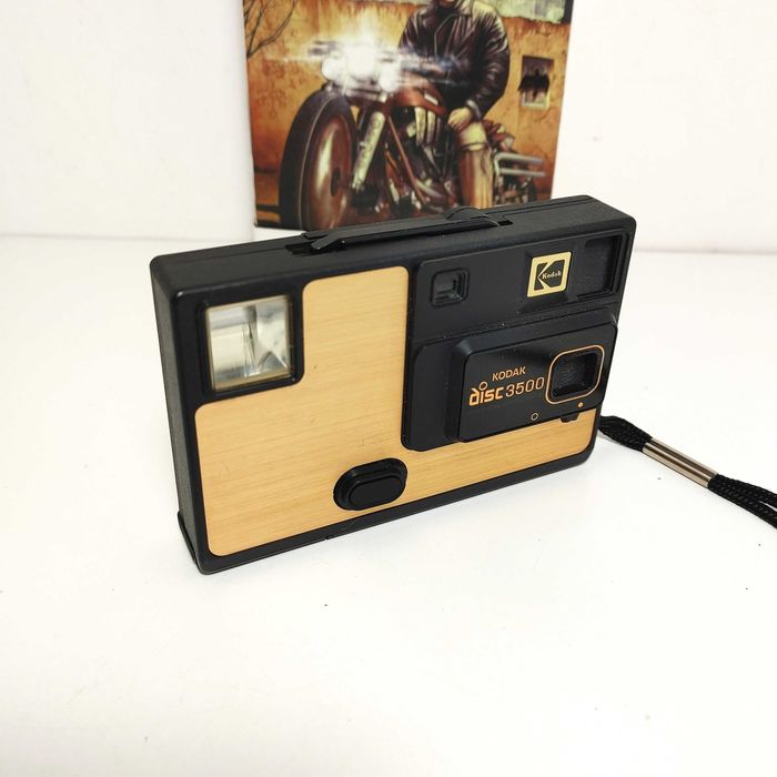 Analogowy aparat fotograficzny na dyski fotograficzne KODAK DISC