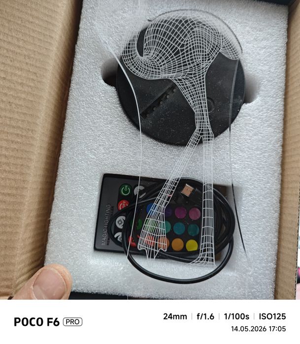 Lampka nocna 3D LED Flaming – 16 kolorów, Pilot | Stan BDB