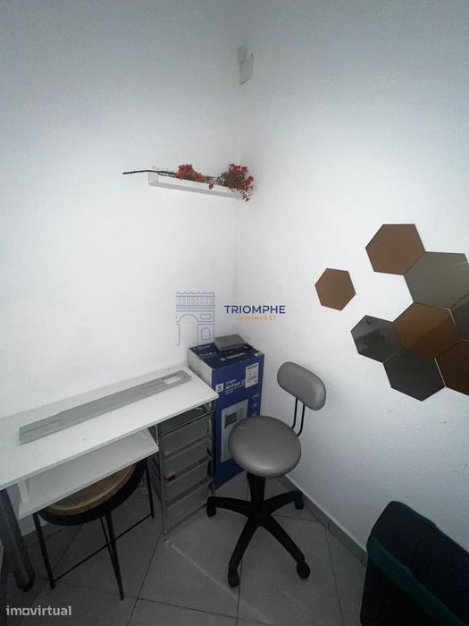Estabelecimento Comercial em Sassoeiros