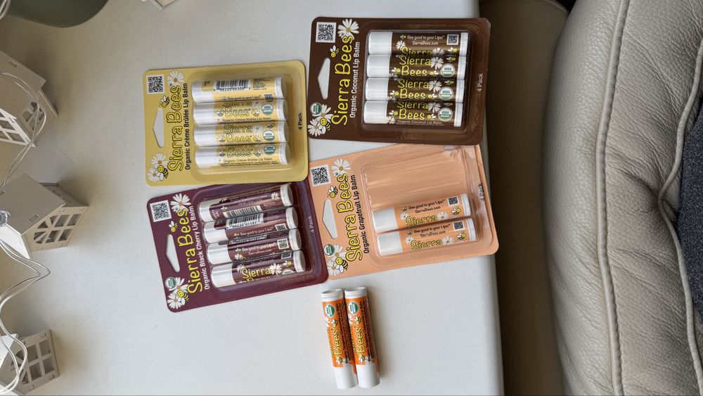 Бальзам для губ Sierra Bees Iherb