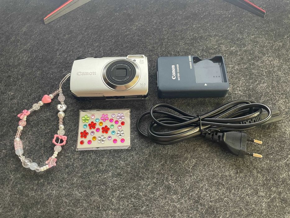 Aparat Canon A3300is y2k retro