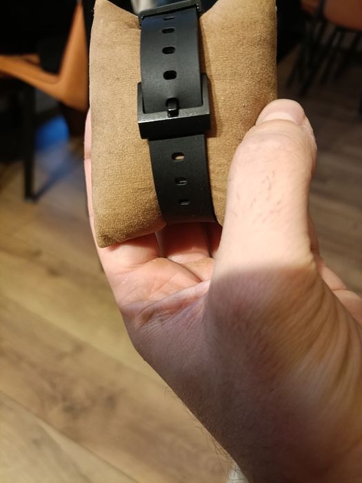 Zegarek Casio AE-1300WH-2AVEF