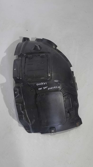 Cave de Roda BMW Serie 1 (F20/F21) Frente Direita