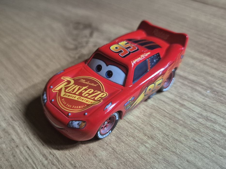 машинка  тачки mcqueen mattel  pixar