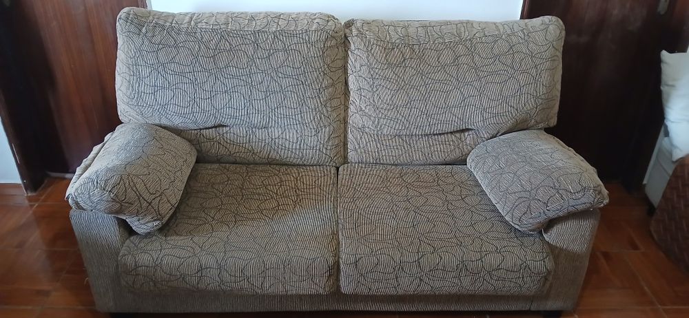 Sofá 2 lugares super confortável  - Frete grátis