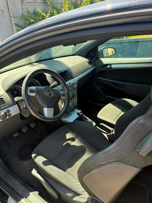 Vendo Opel Astra Para gtc 1.3 cdt