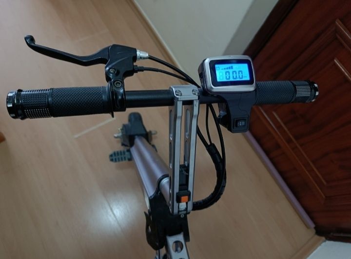 Bicicleta/Scooter Elétrica Portátil