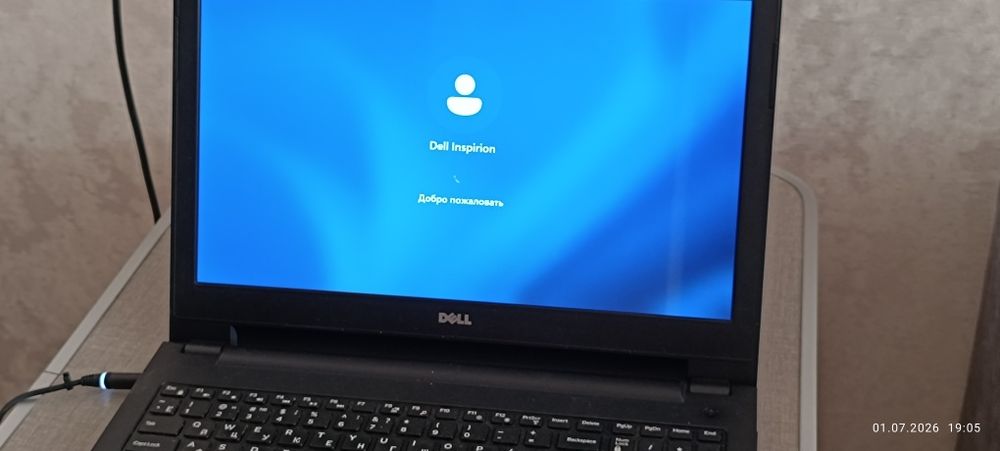 Ноутбук Dell Inspiron 3543 / Intel Pentium 3805U / 8GB RAM/ ssd120GB