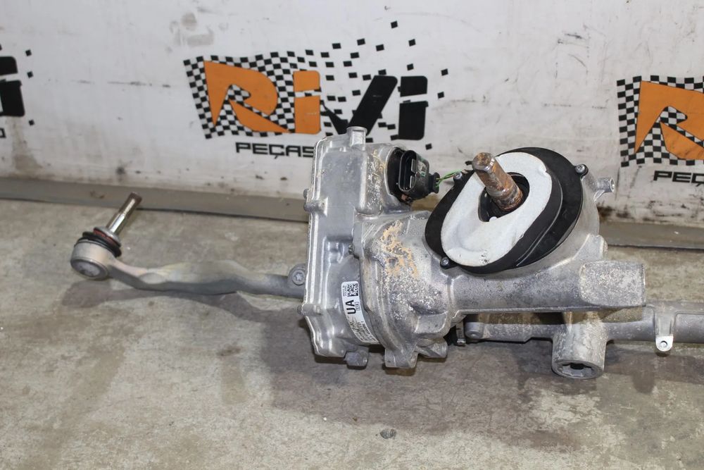 Caixa de direção BMW X1 (F48)