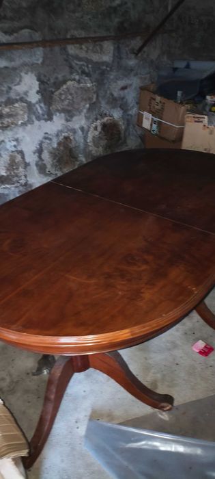 Mesa extensível sem cadeiras