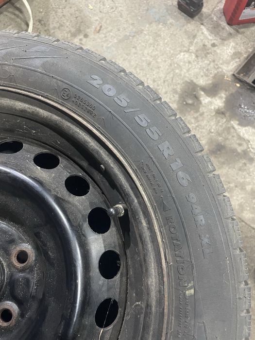 Диски з зимовою резиною 205/55 r16