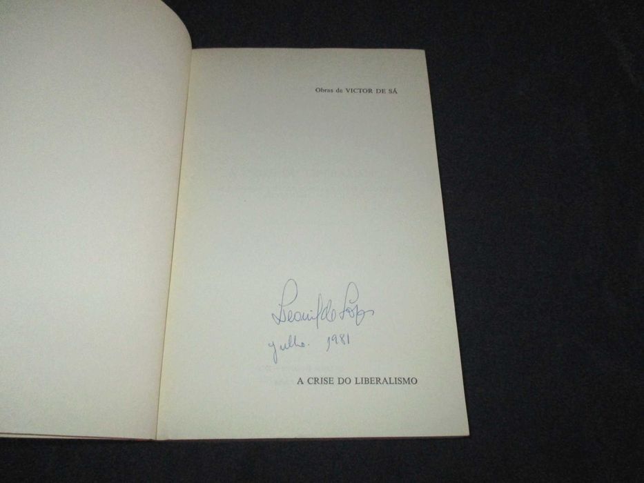 Livro A Crise do Liberalismo Victor de Sá
