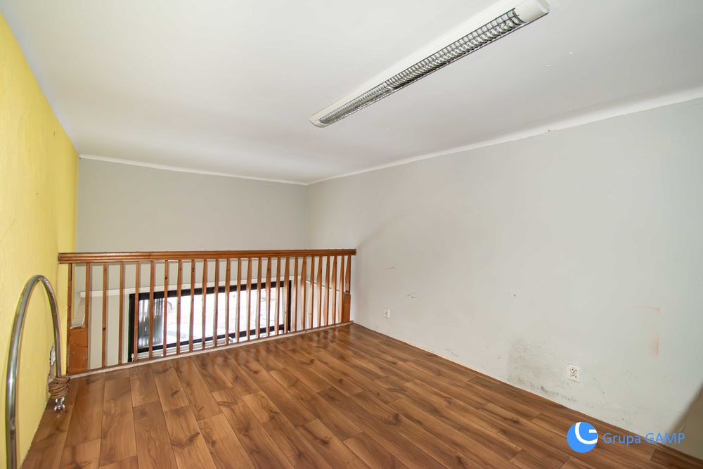 Lokal z witryną, antresola, ul. Lenartowicza, Krowodrza