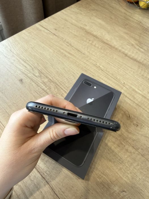 iPhone 8+ 256 GB Space Gray