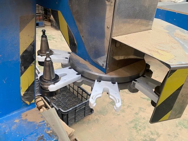 Bramowy Ploter Frezujący 2160 CNC Kimla 3 osie Pole robocze 210X600cm