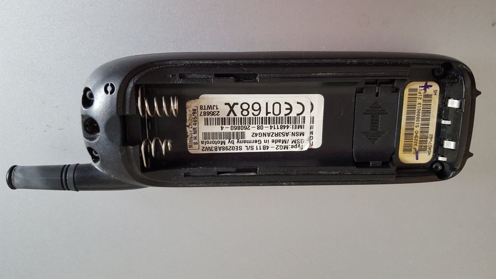 Продам сотовий телефон МОТОЛА М3788