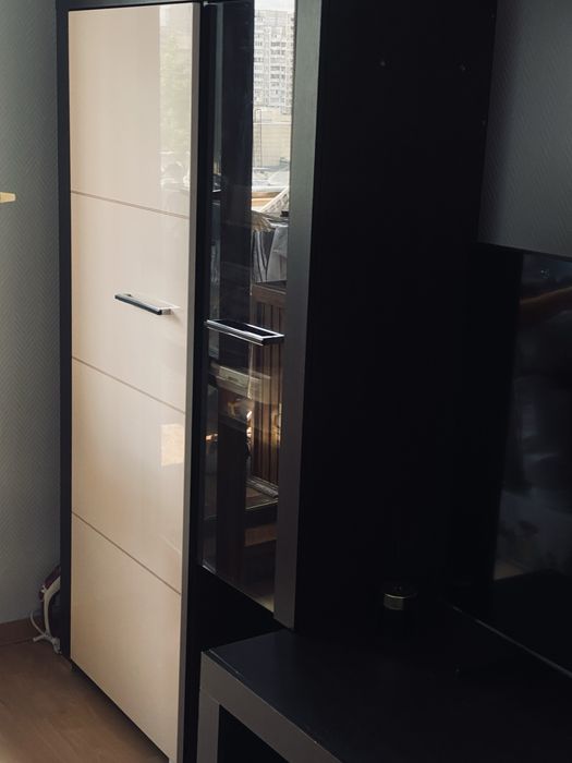 Шафа з тумбами Терміново